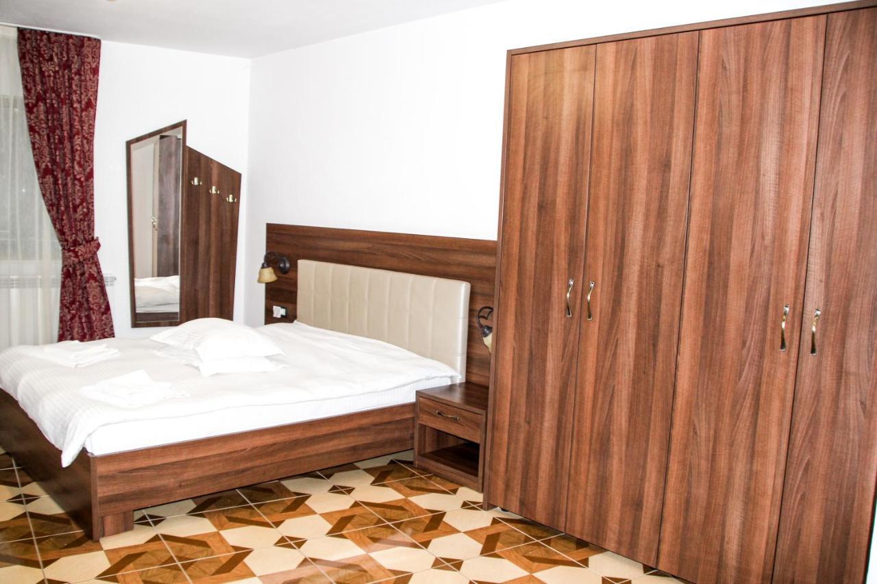 Hotel Corina Borşa Eksteriør billede